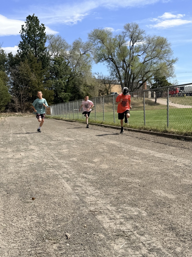 Boys 300 yard Dash