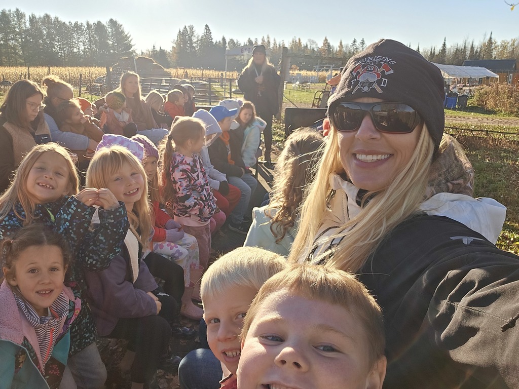 1st Grade Corn Maze Field Trip