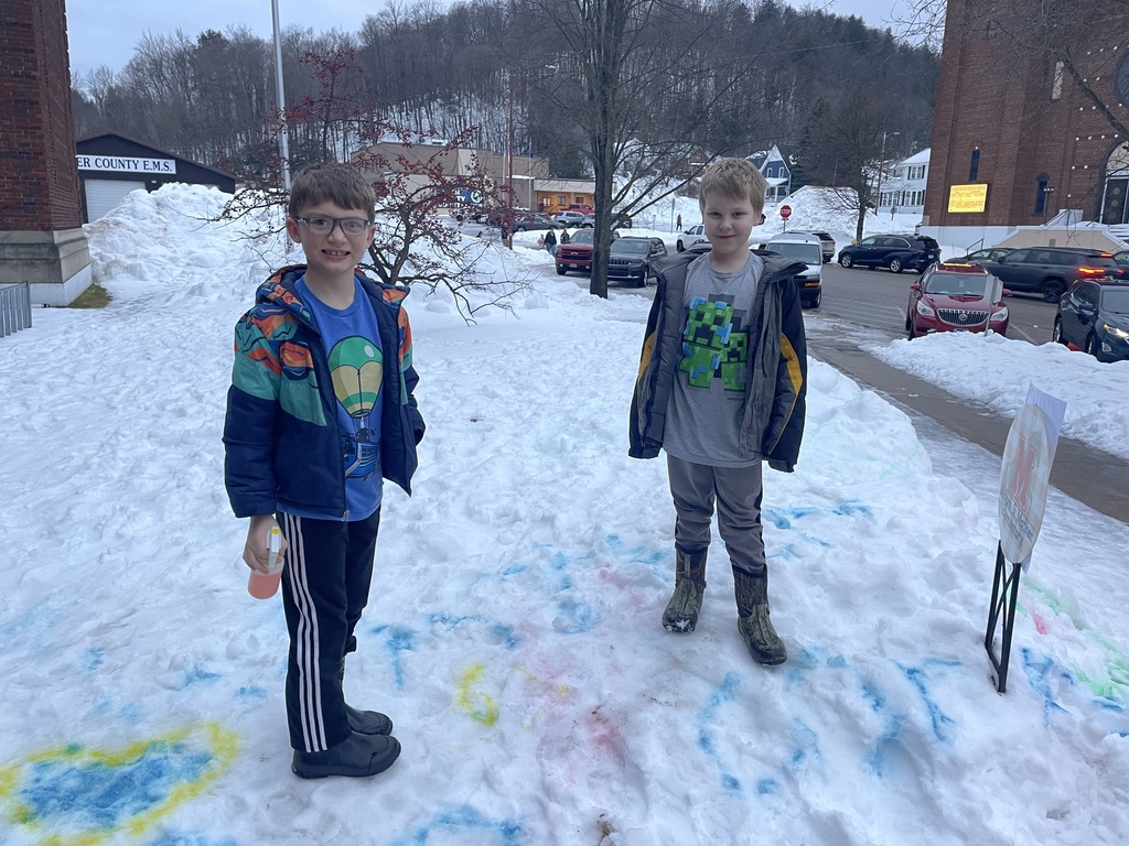Coloring Snow @ Mather