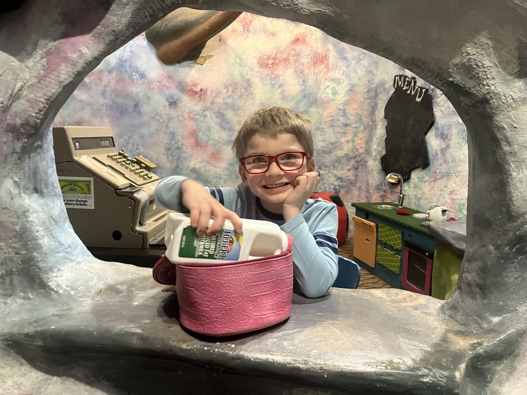 Kindergarten -Children's Museum Adventure!