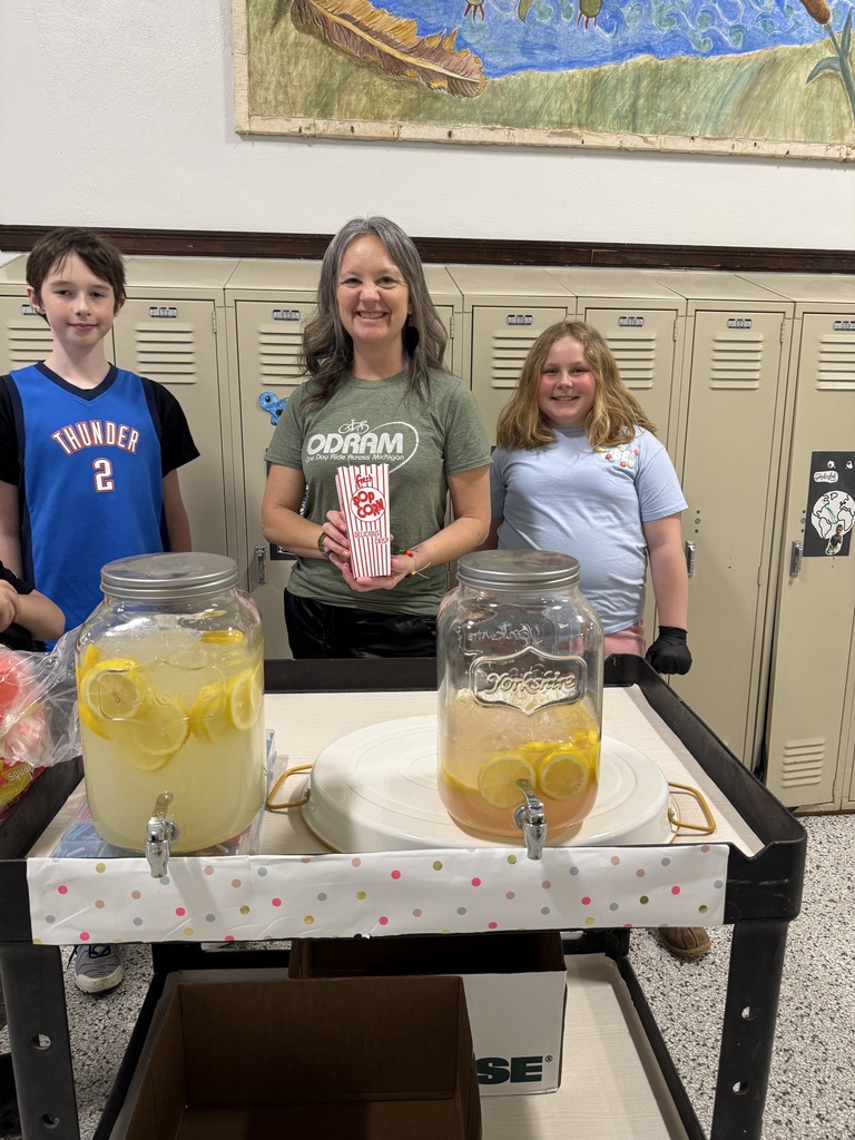 Student Leaders Serving Teachers