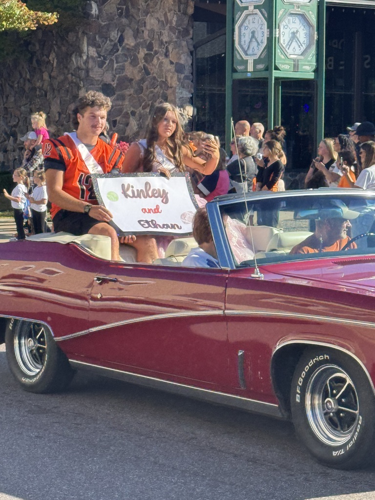 Mustang Spirit at the Homecoming Parade!