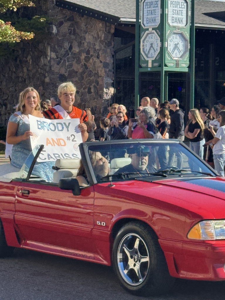 Mustang Spirit at the Homecoming Parade!