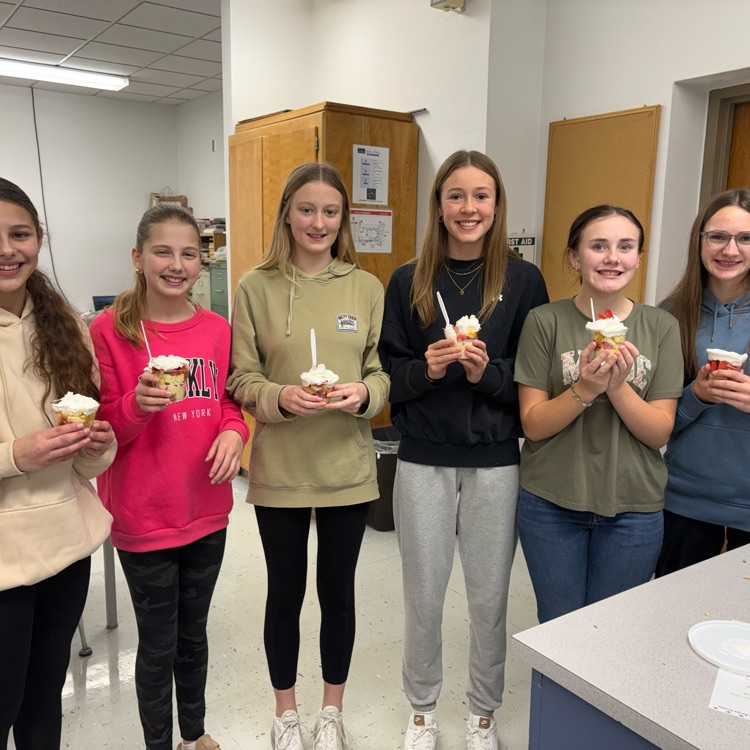 World Cultures made three milks cakes today!