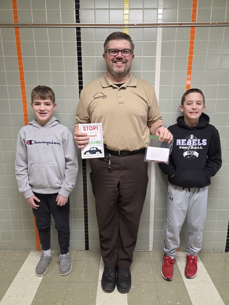 Murray County Sheriff with K-Kids