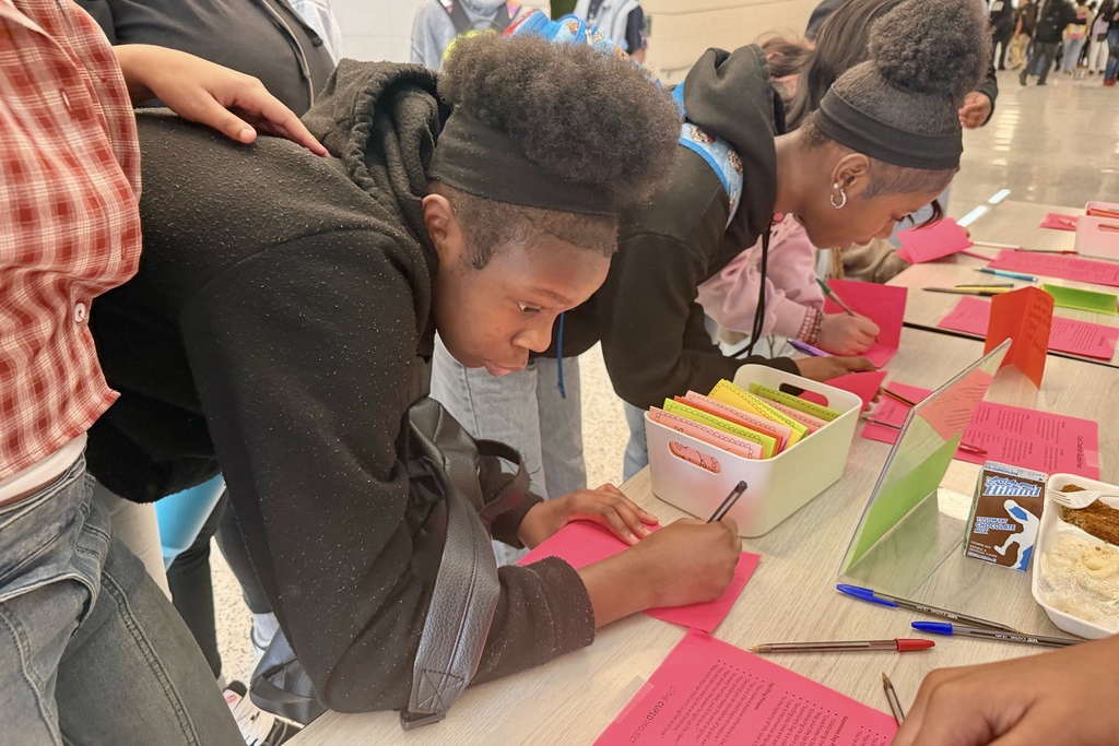 8th & 9th Grade Students