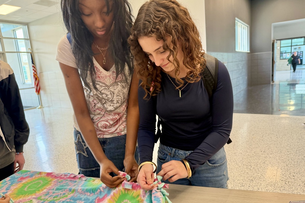 8th & 9th Grade Students