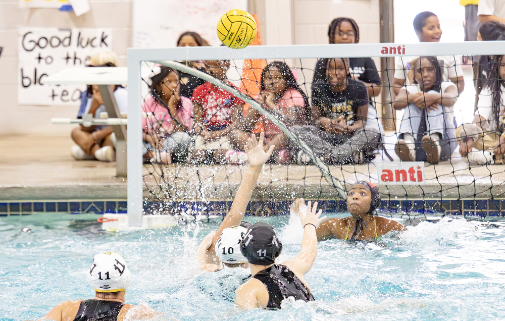 Water polo action