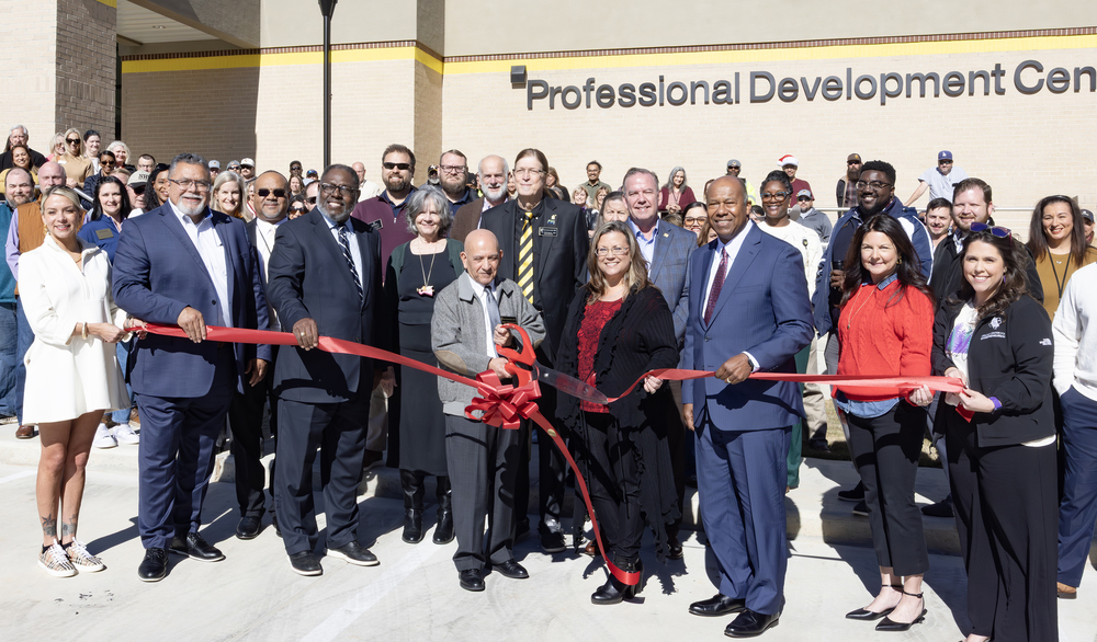 Ribbon cutting ceremony