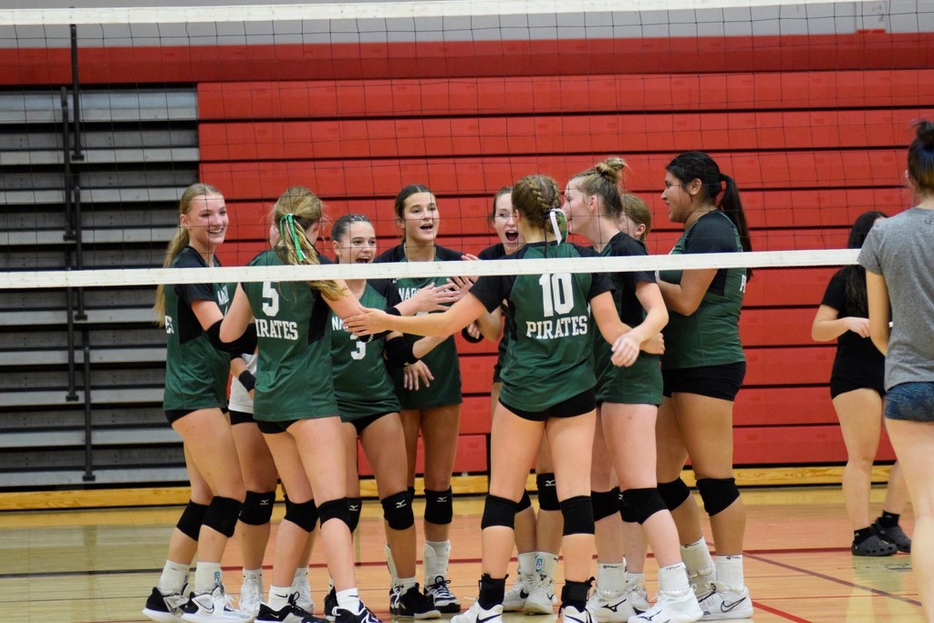 Varsity Volleyball Team Photo