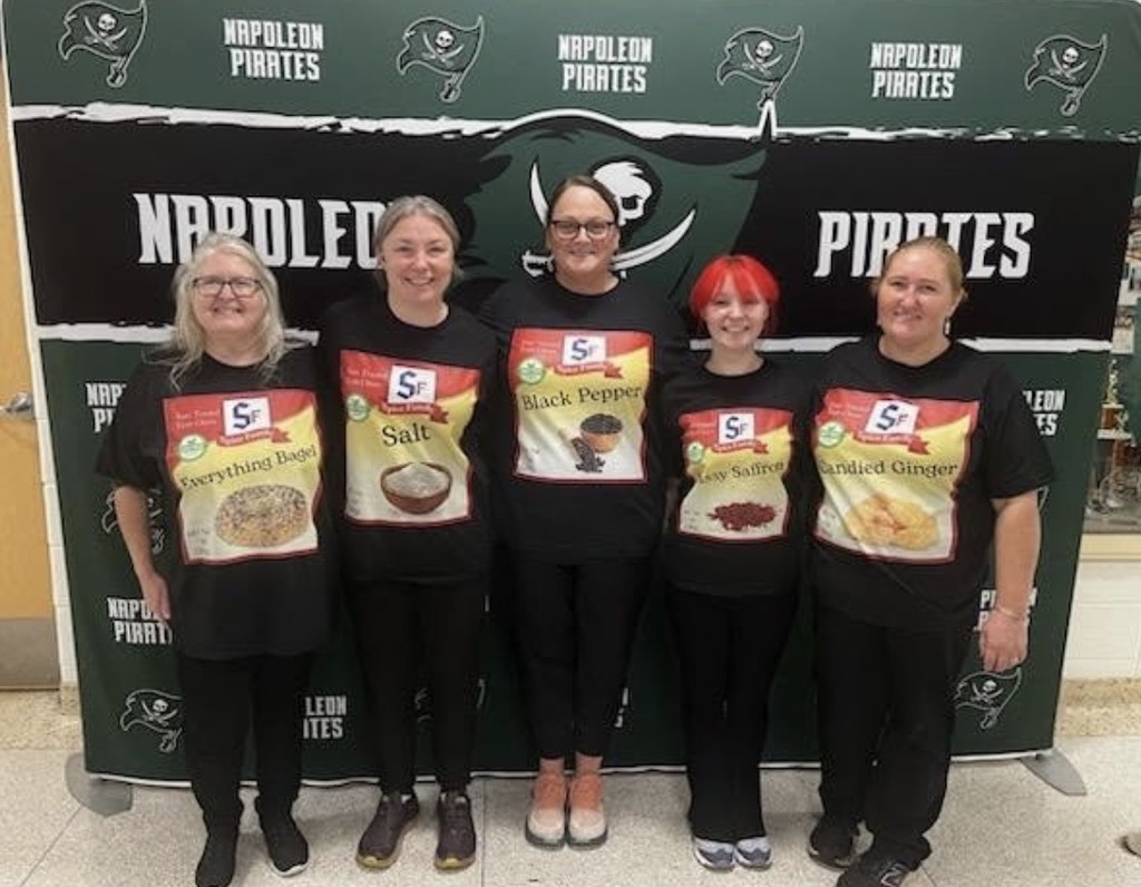 spice girls halloween staff pic