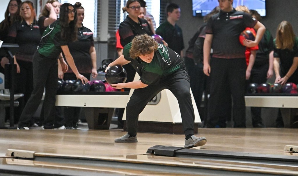 Napoleon  Boys Bowling