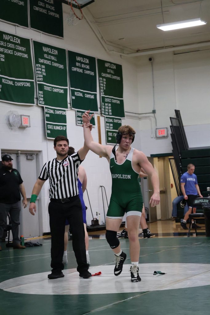 Napoleon Wrestling