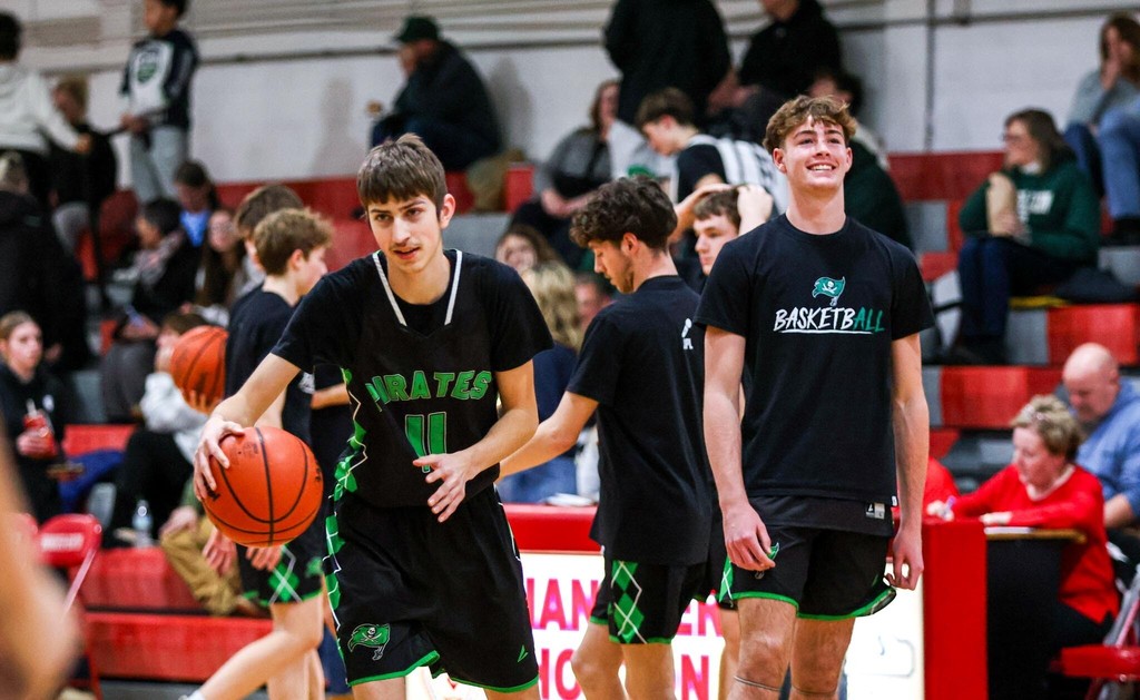 Boys Varsity Basketball