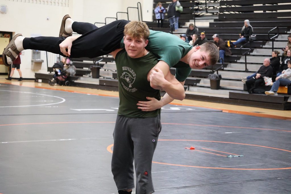Napoleon Wrestling