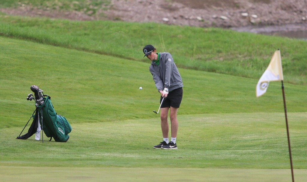 Boys Golf