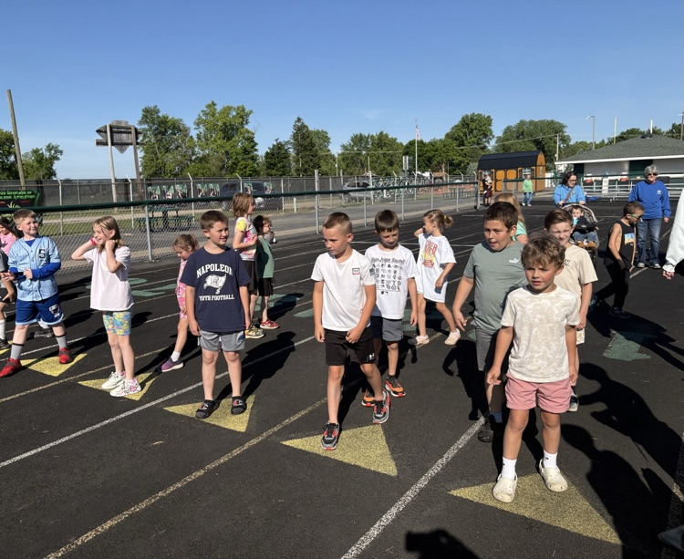 students lined up on track to race at field day