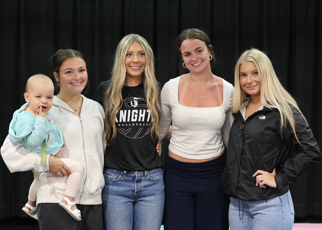 Brooke Davis Signing Day