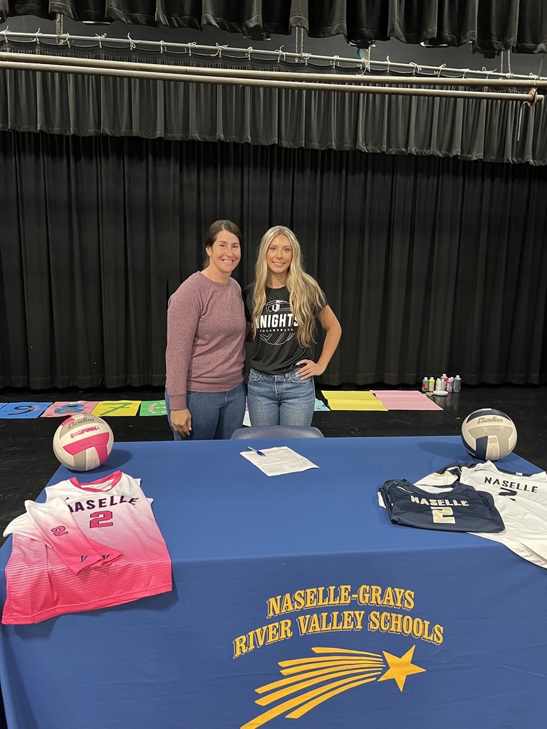 Brooke Davis Signing Day