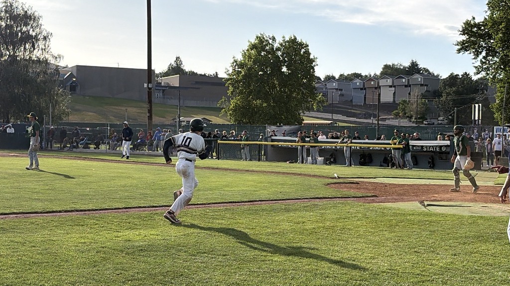 Baseball Semifinal