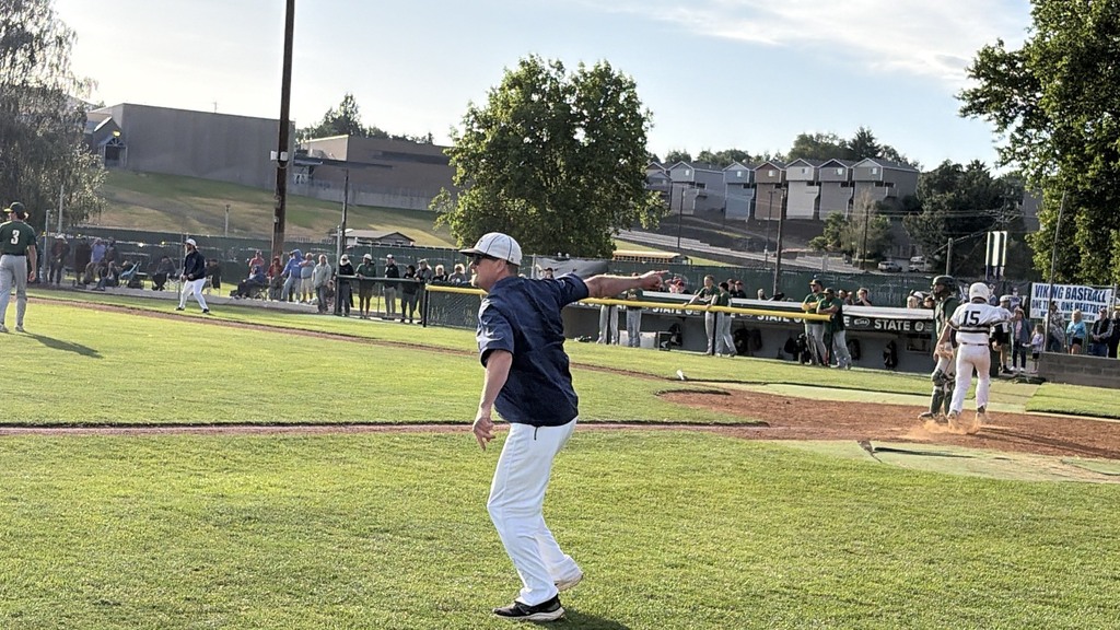 Baseball Semifinal