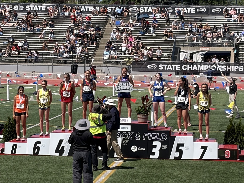 Our 300m hurdlers!