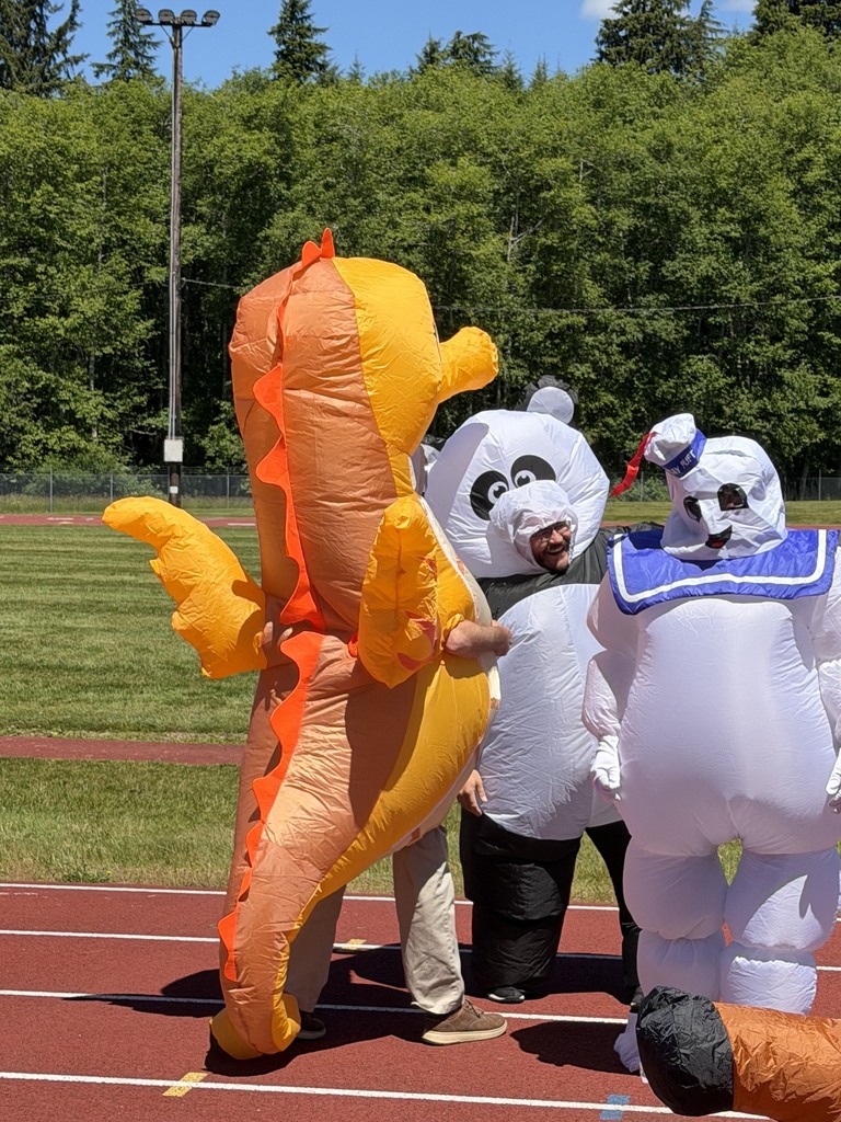 Staff Blow Up Race