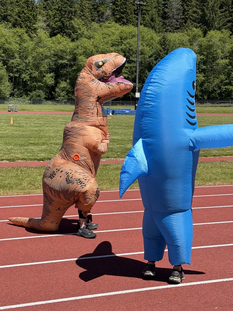 Staff Blow Up Race