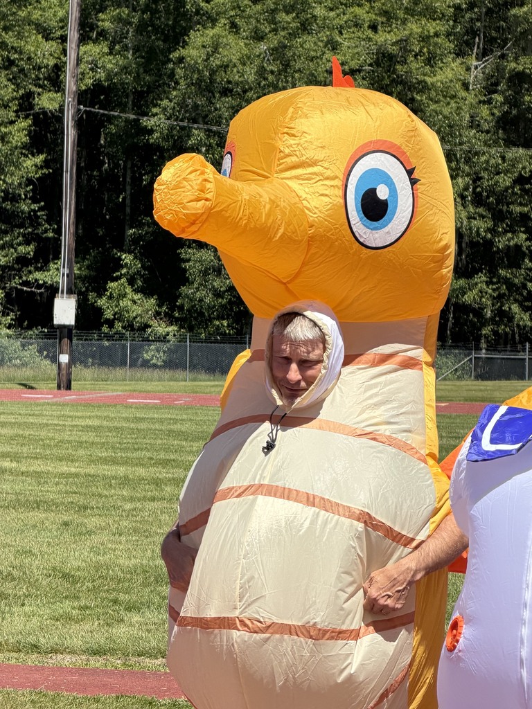 Staff Blow Up Race