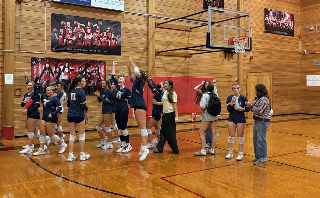 Comets Prevail Over the Mules
