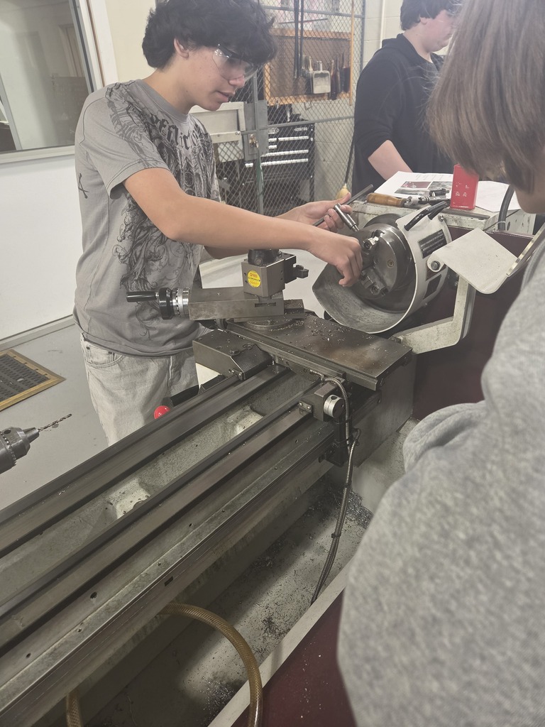 Learning on a Manual Lathe