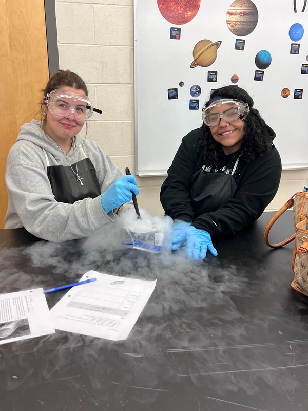 Earth and Space Science Students - Creating Comets