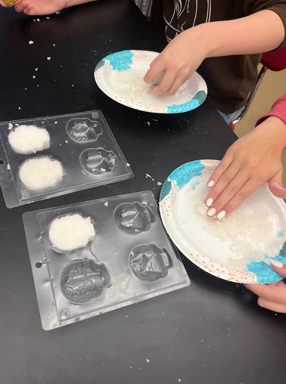 Art/Cultures and Communities 1