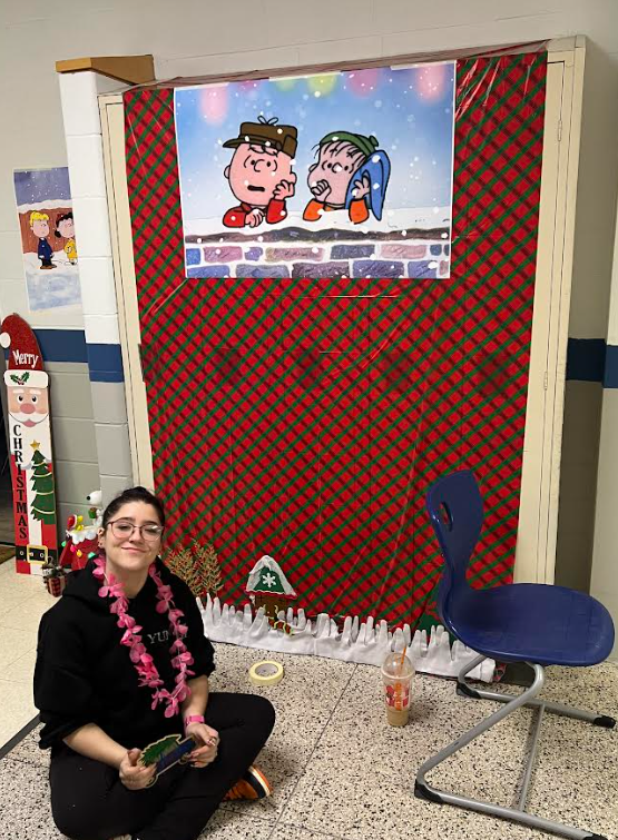 Charlie Brown2 - door decorating