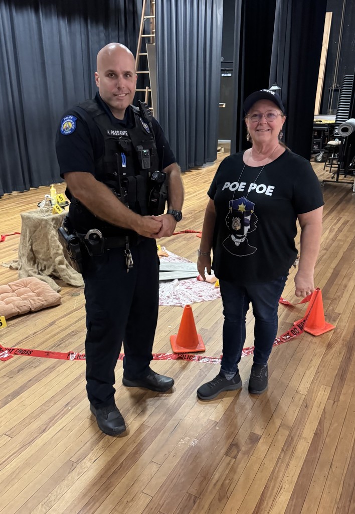 Officer Passante and Mrs. Thompson