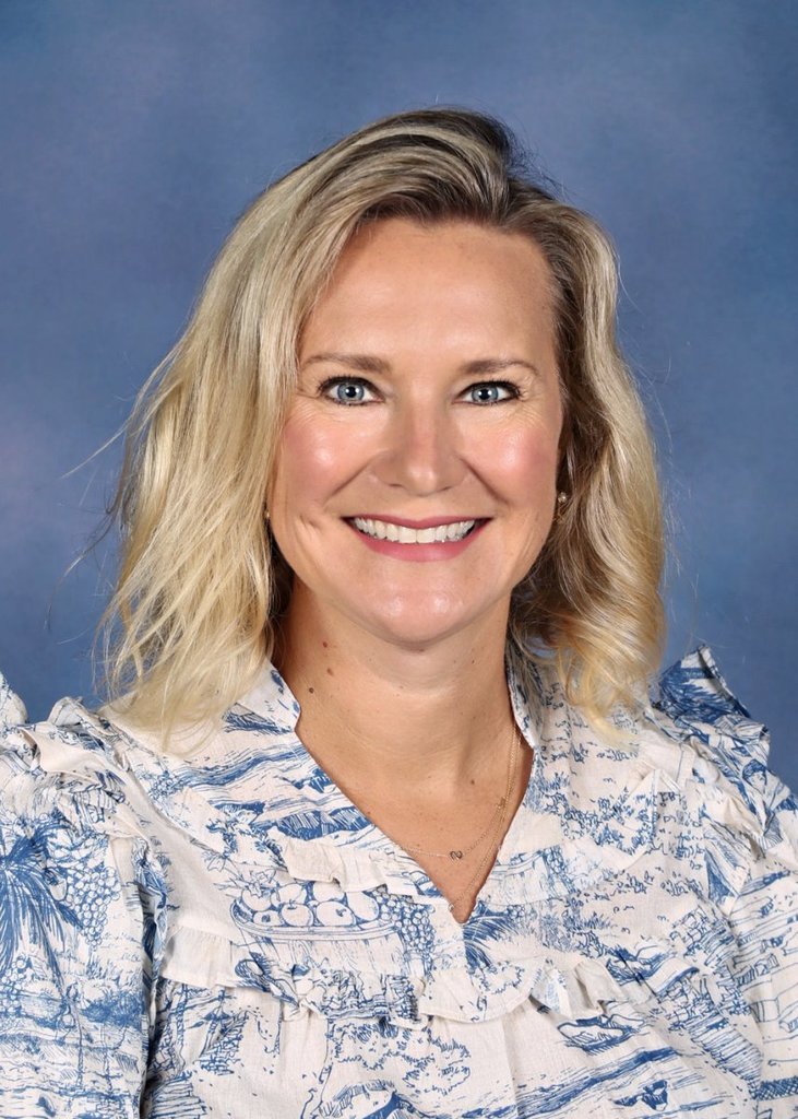 A photo of Suzy Opalinski