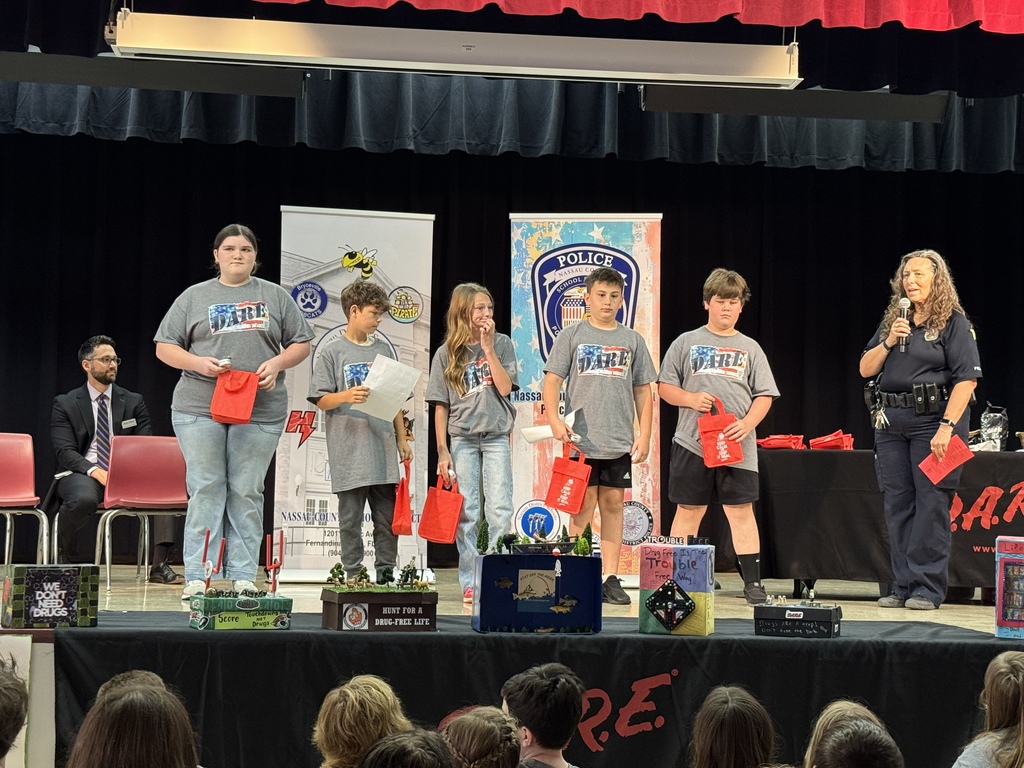  D.A.R.E. Speech winners 