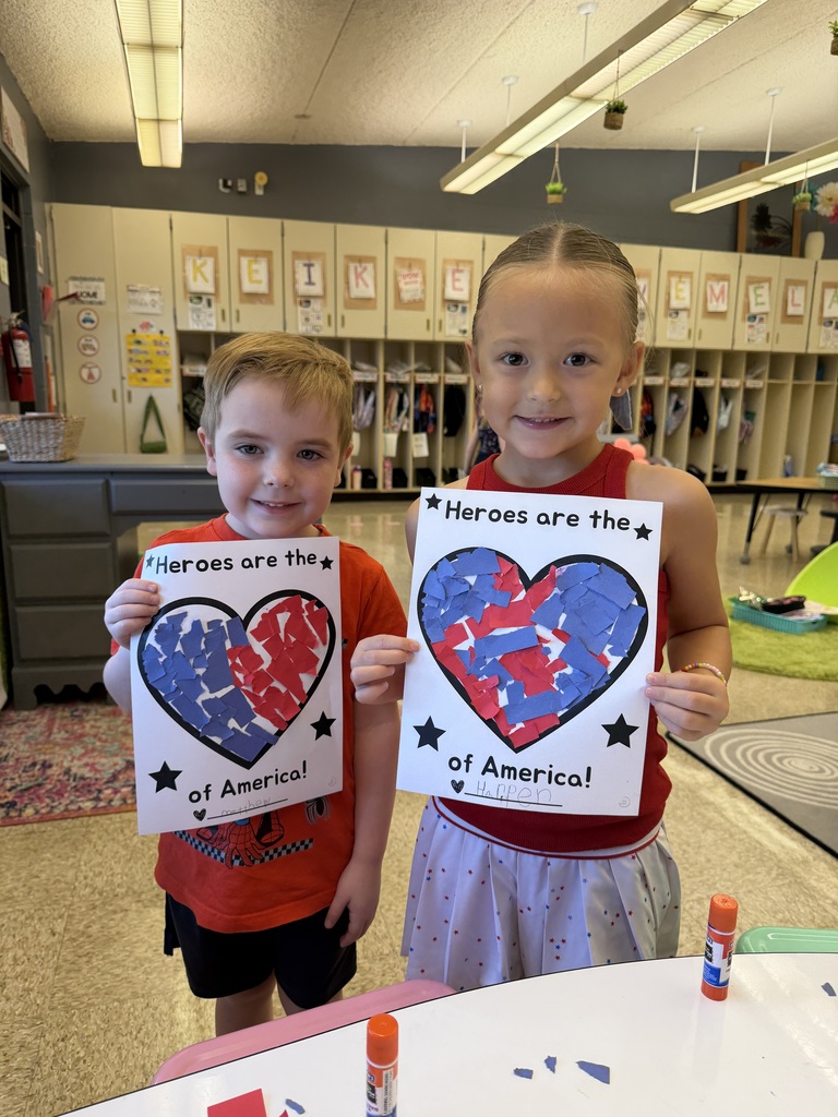 elementary students with a 9-11 craft