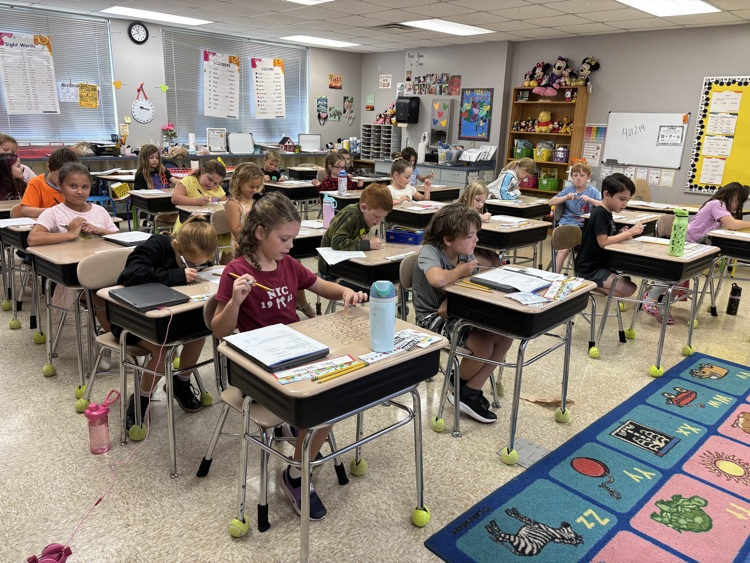 campbell’s 2nd grade actively engaged in a math lesson