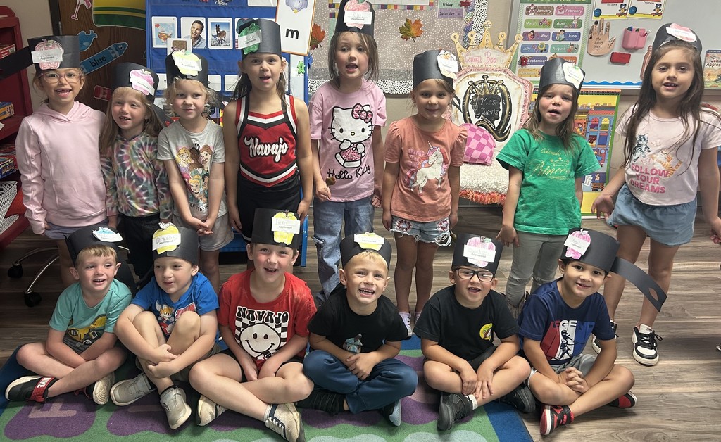 Elementary students celebrating Johhny Appleseed day