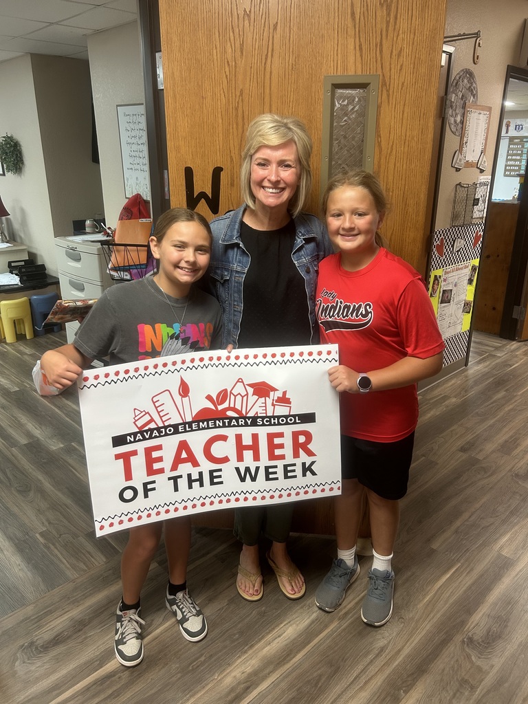 Teacher of the week, Mrs. Davis
