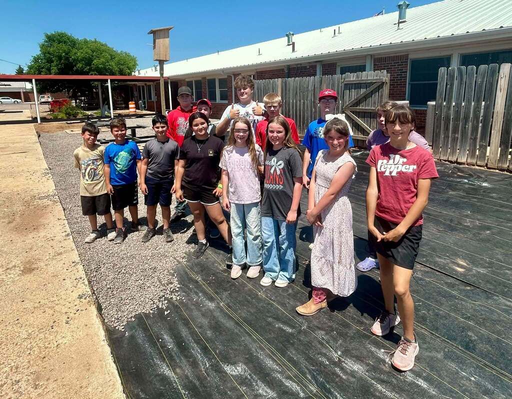 Navajo Students working on Outdoor Classroom