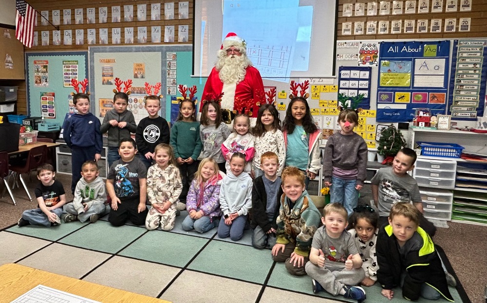 Santa Visits Brockbank