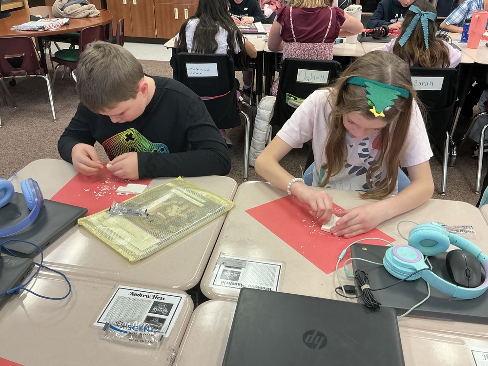 The 5th grade students in Mrs. Staheli’s class practiced their sculpting skills, following in the footsteps of the great artist, Michelangelo.
