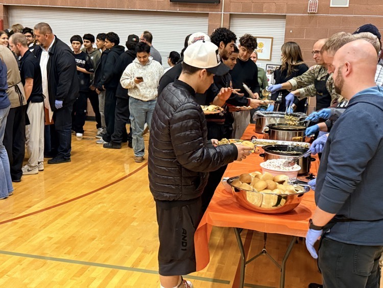 students getting food