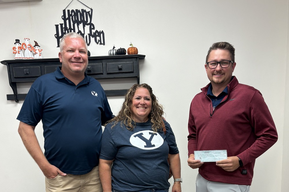 Kiwanis Club Donates Money to Brockbank
