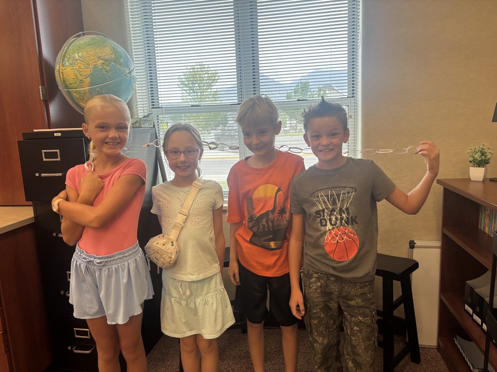4th grade students participating in an activity.