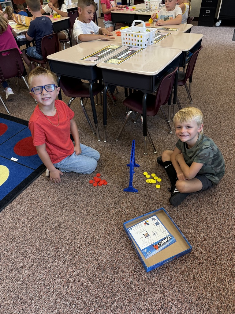 1st grade students playing a game.