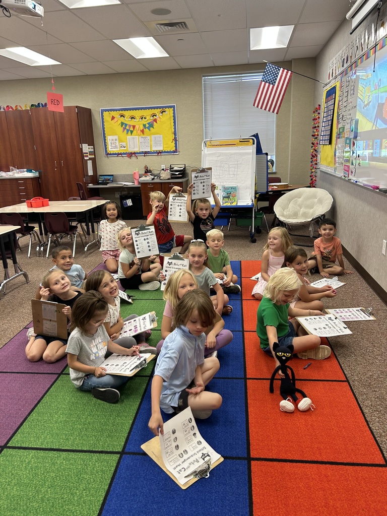 Kinders at the rug