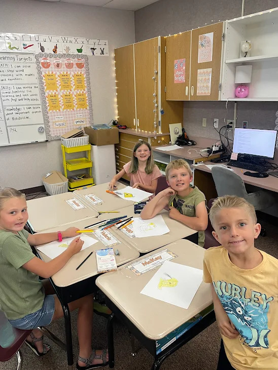 Students drawing the constitution paper